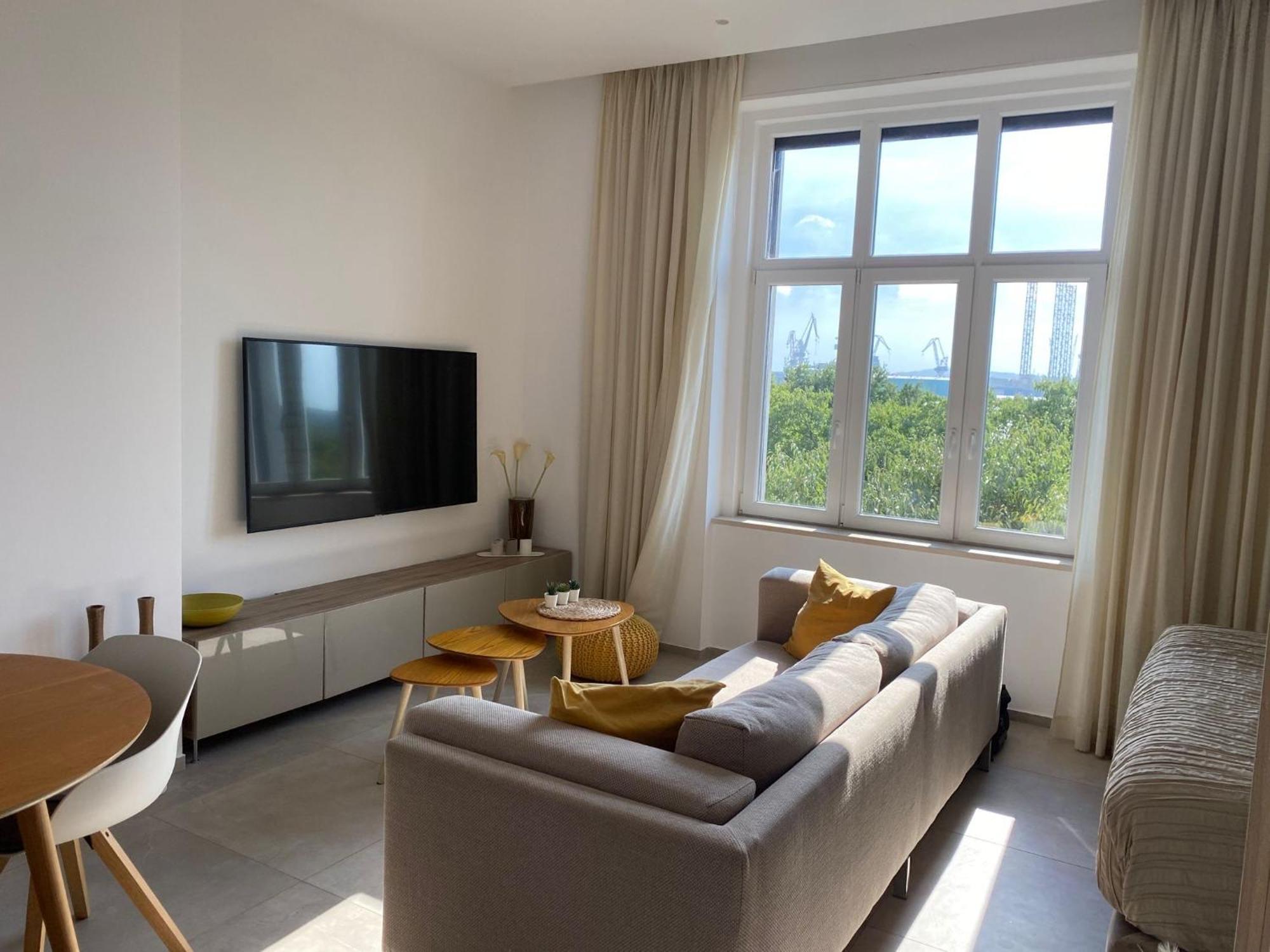 Lifestyle Apartments Pula Exterior photo