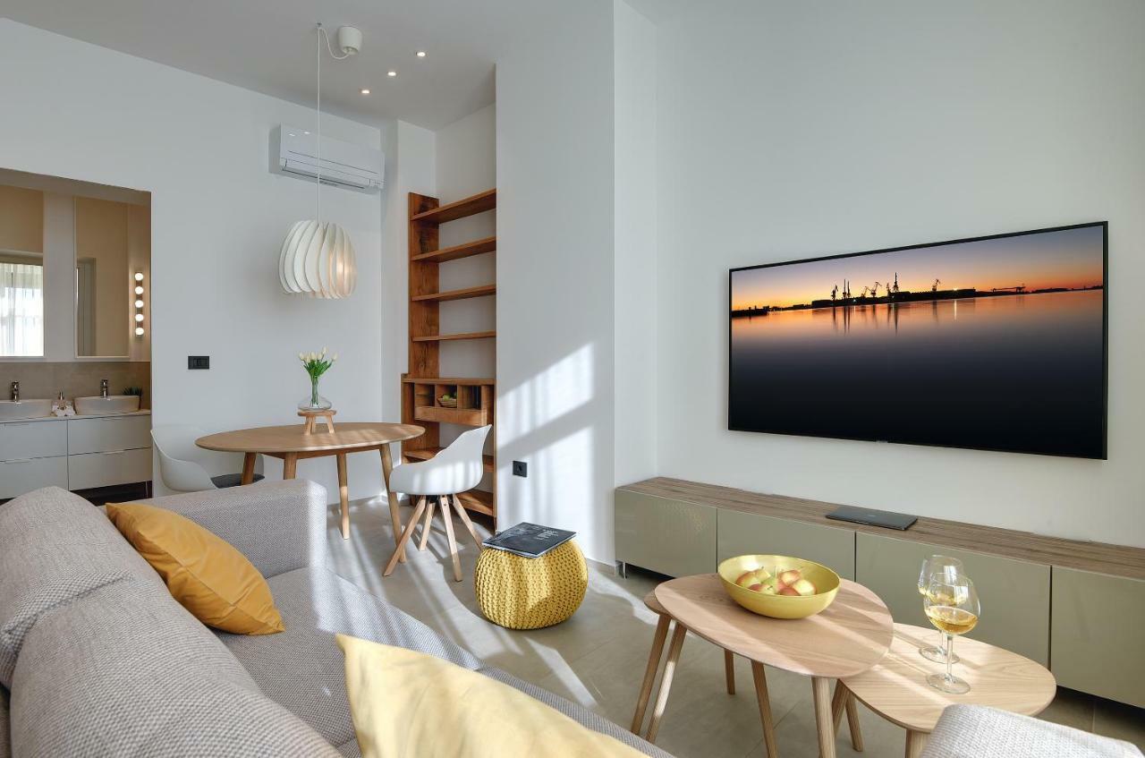 Lifestyle Apartments Pula Exterior photo